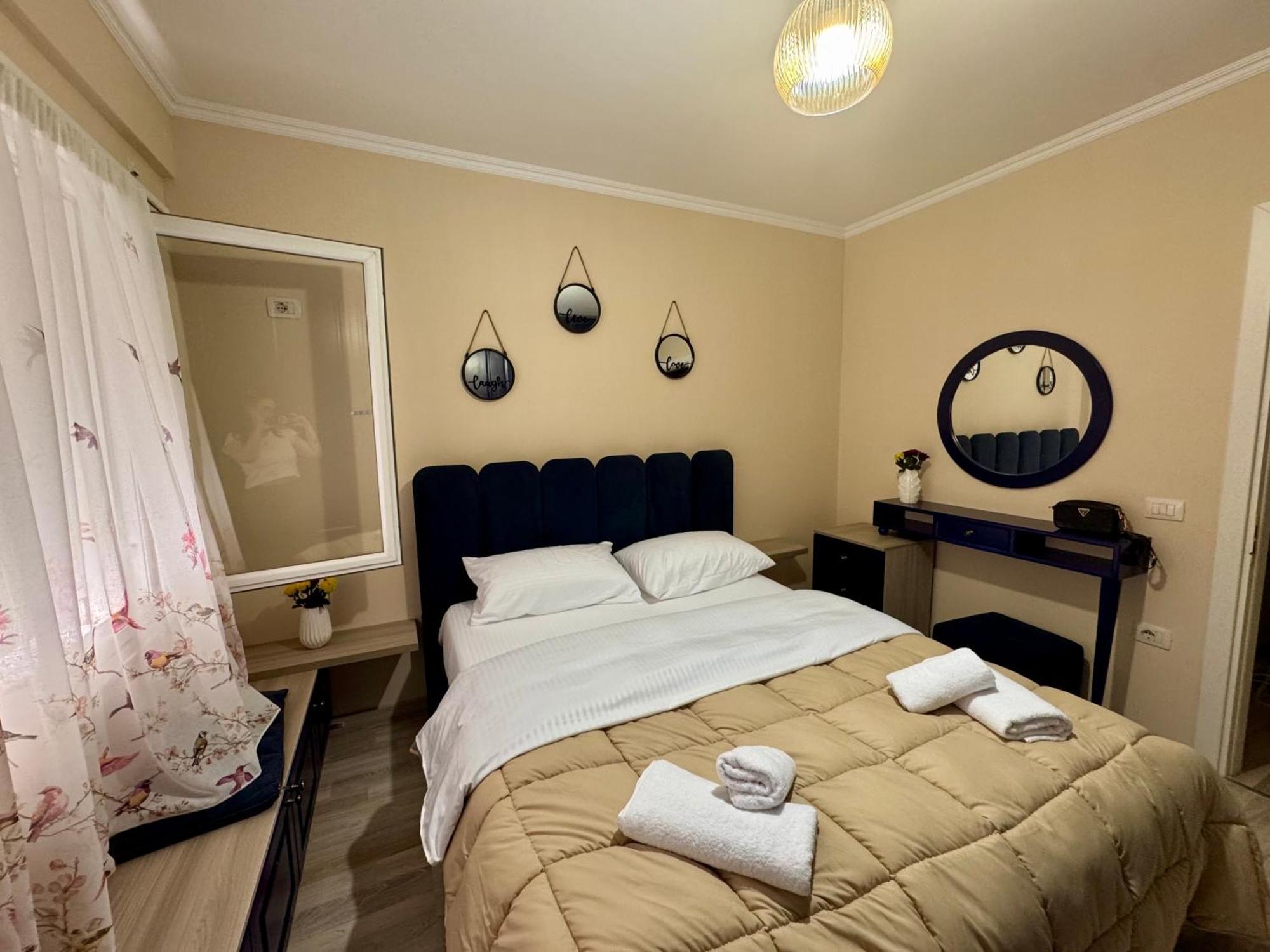 Cozy 2br In Leilighet Tiranë